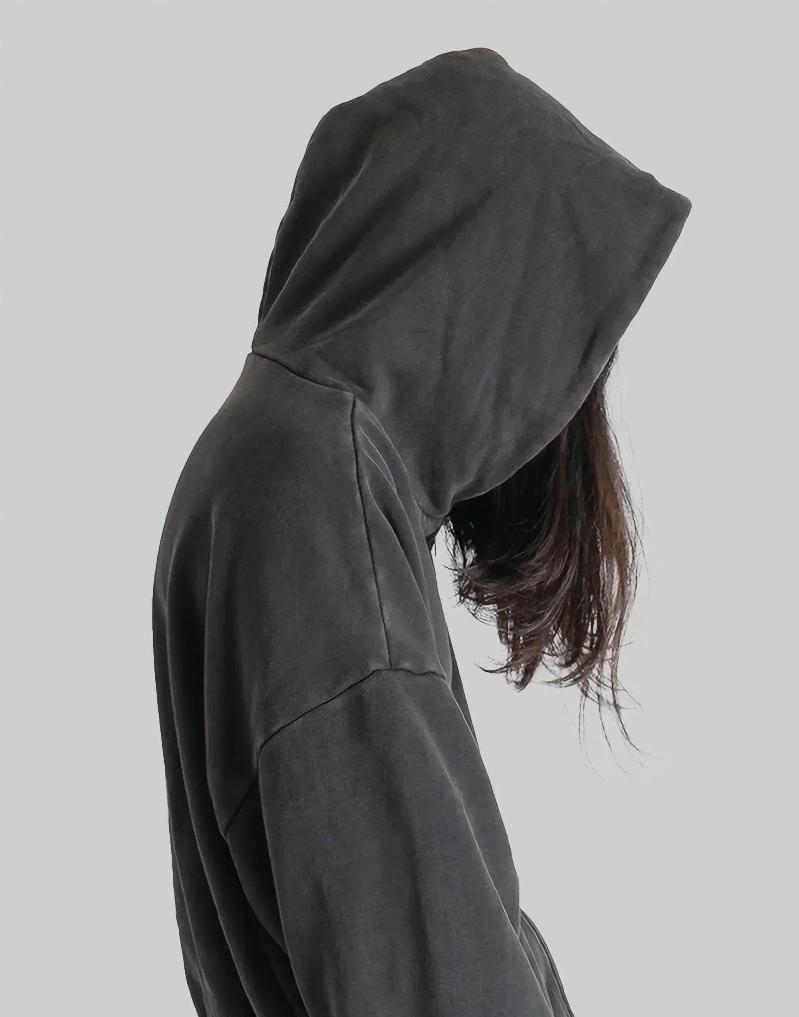entire studios - THERMAL HOOD - 082plus