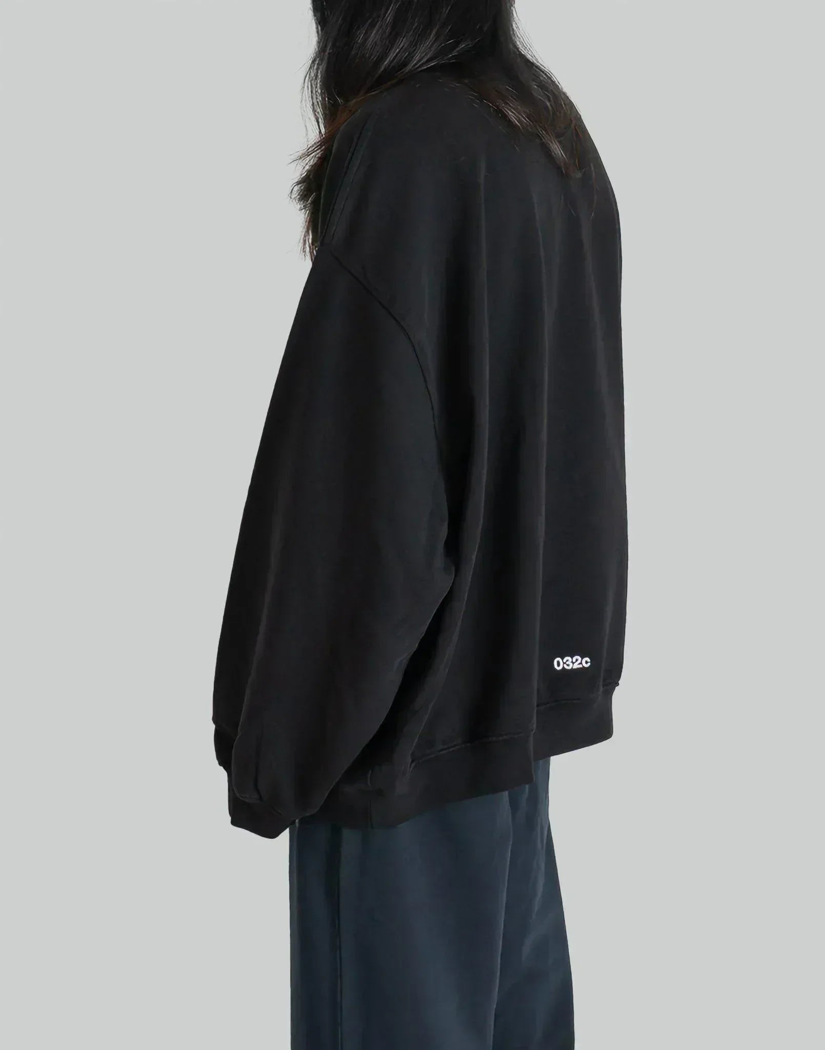 032C - 'VICTOR'' BUBBLE CREWNECK - 082plus