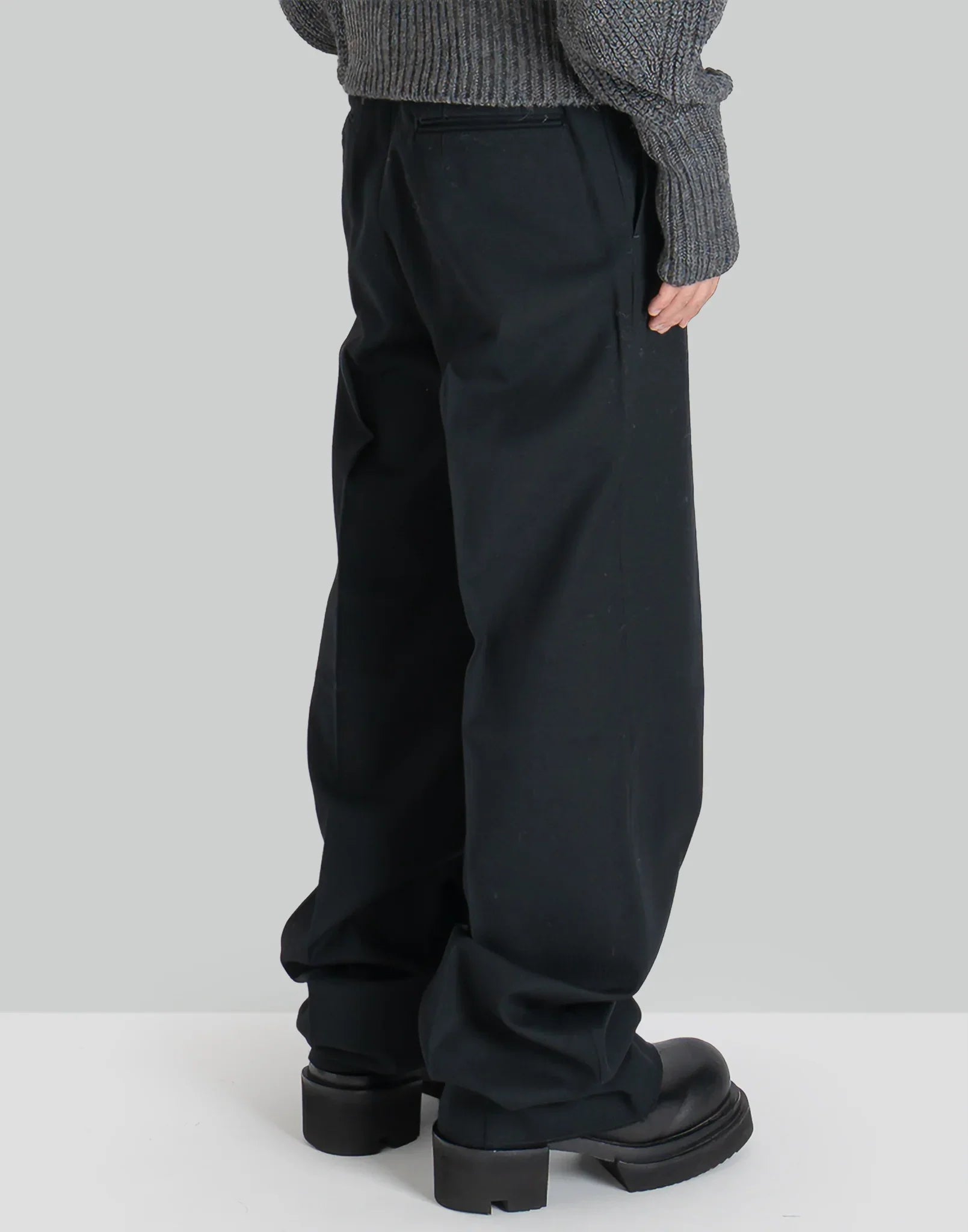 JOHN LAWRENCE SULLIVAN - WOOL BARATHEA WIDE TROUSERS - 082plus