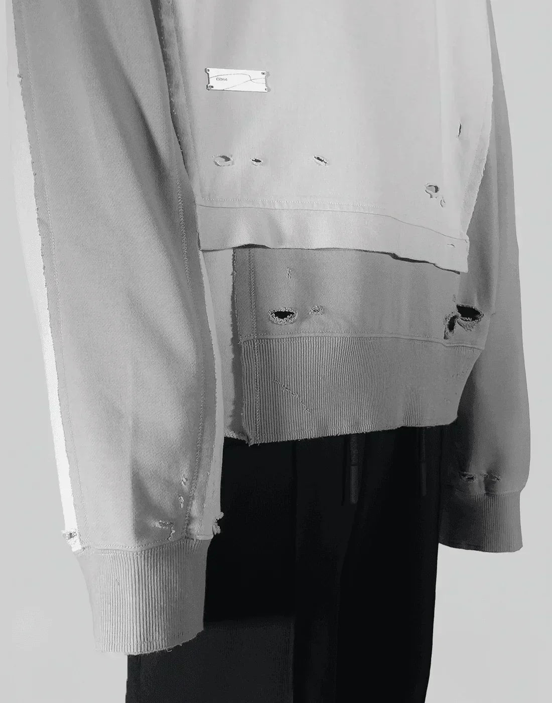 C2H4 - DISTRESSED PANELLED VAGRANT CREWNECK - 082plus