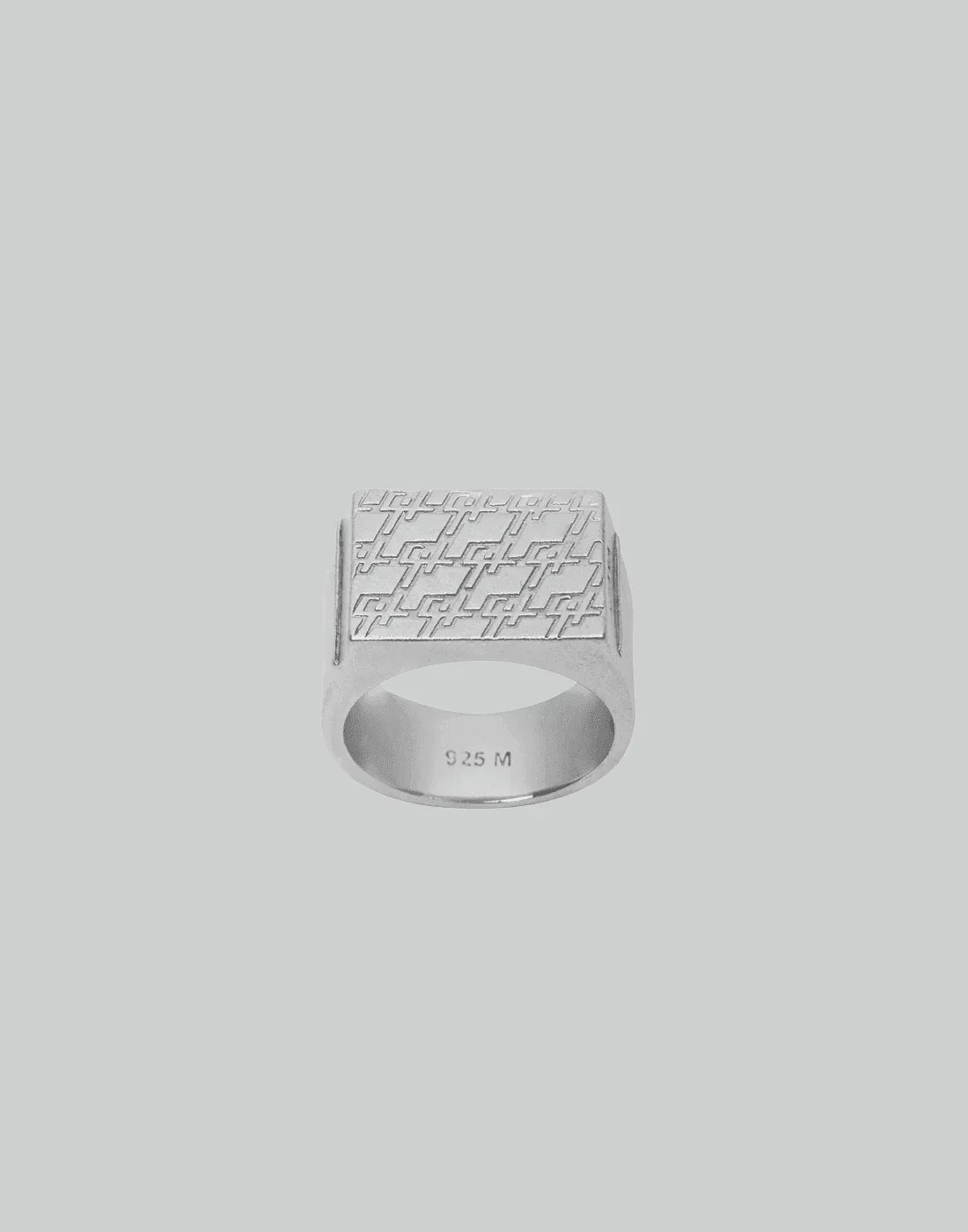 C2H4 - “Future Yacht Club” CH MONOGRAM RING - 082plus