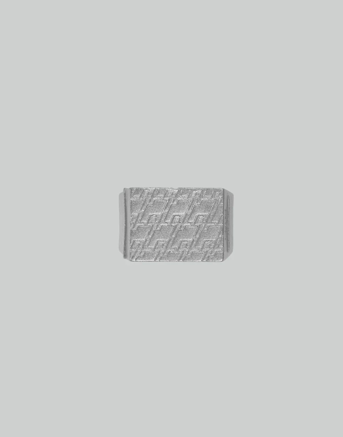 C2H4 - “Future Yacht Club” CH MONOGRAM RING - 082plus