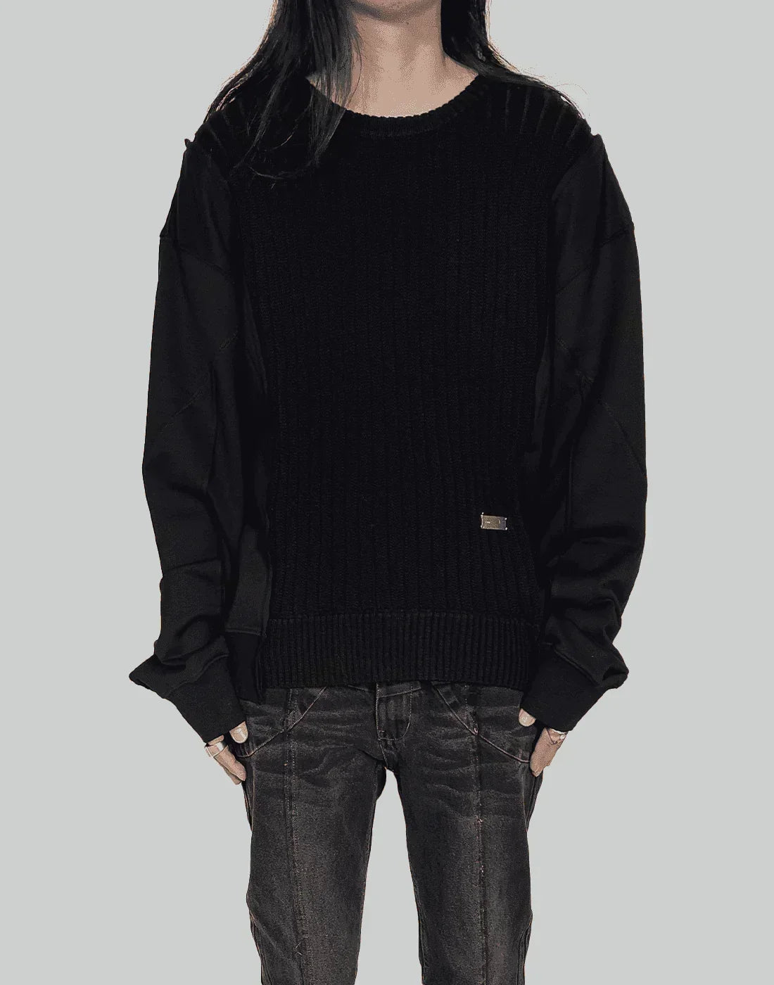 C2H4 - “Future Yacht Club” SOLID KNIT PANELLED CREWNECK - 082plus