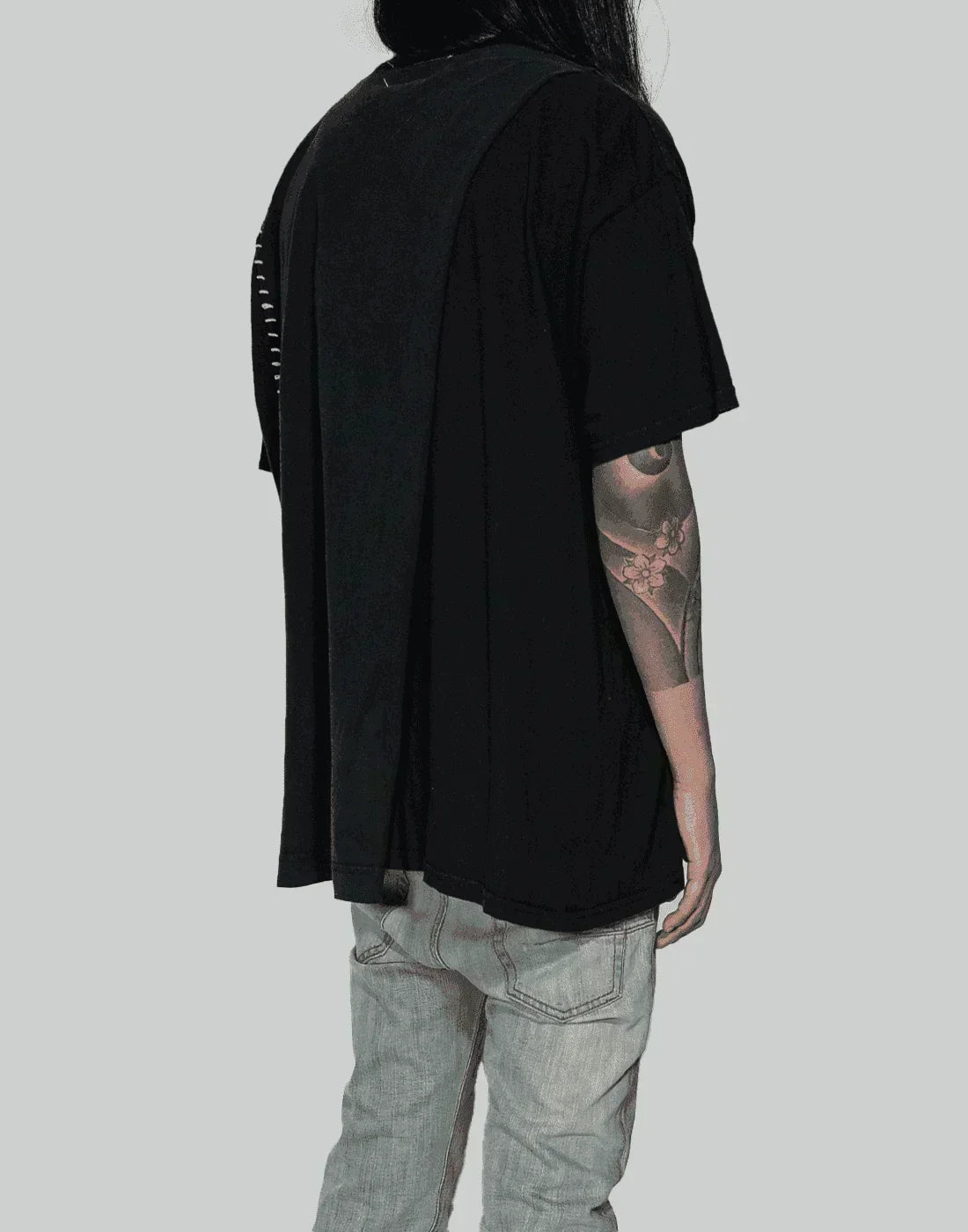 DISCOVERED - I stitch Band Tee - 082plus