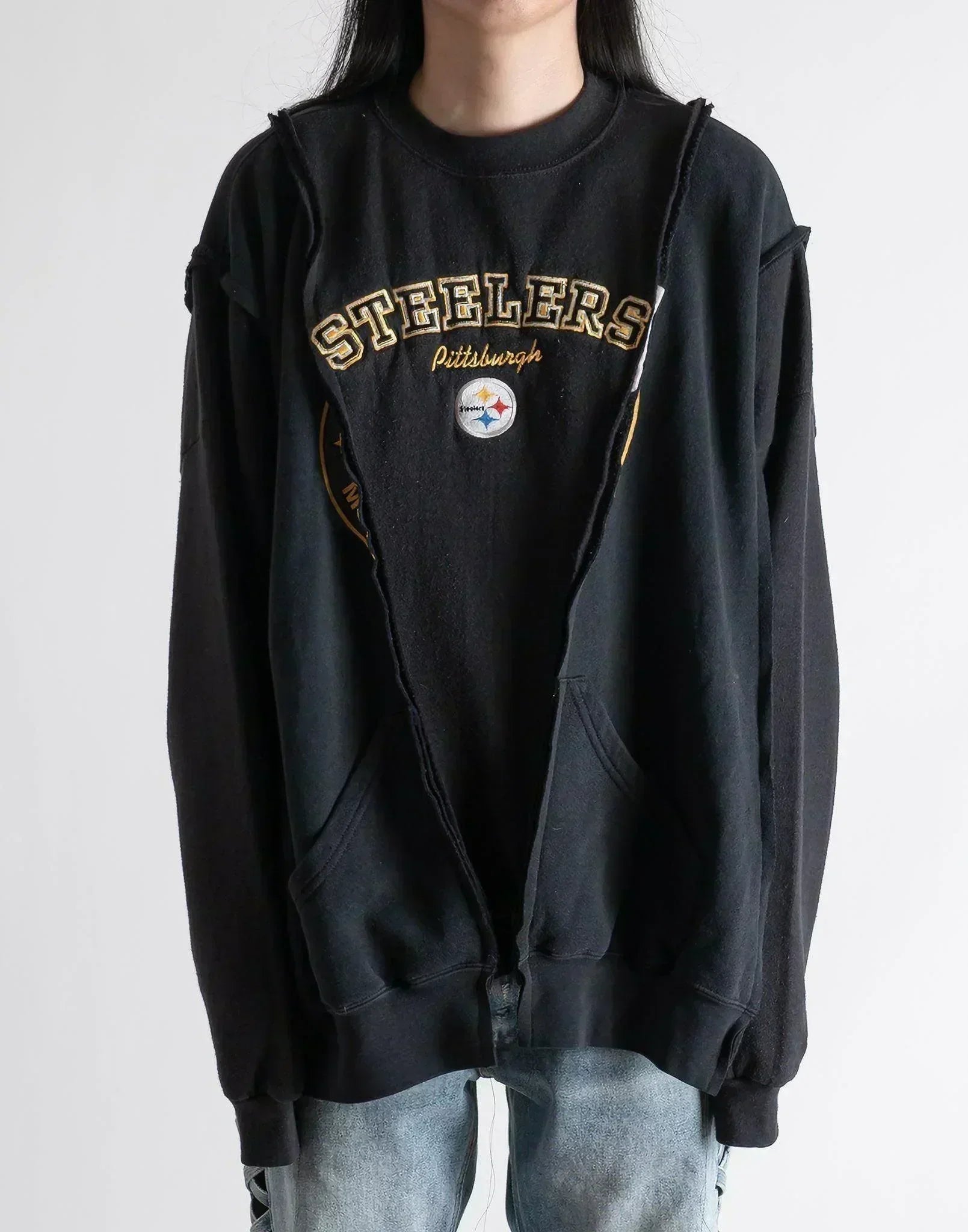 DISCOVERED - Wide College Sweat - 082plus