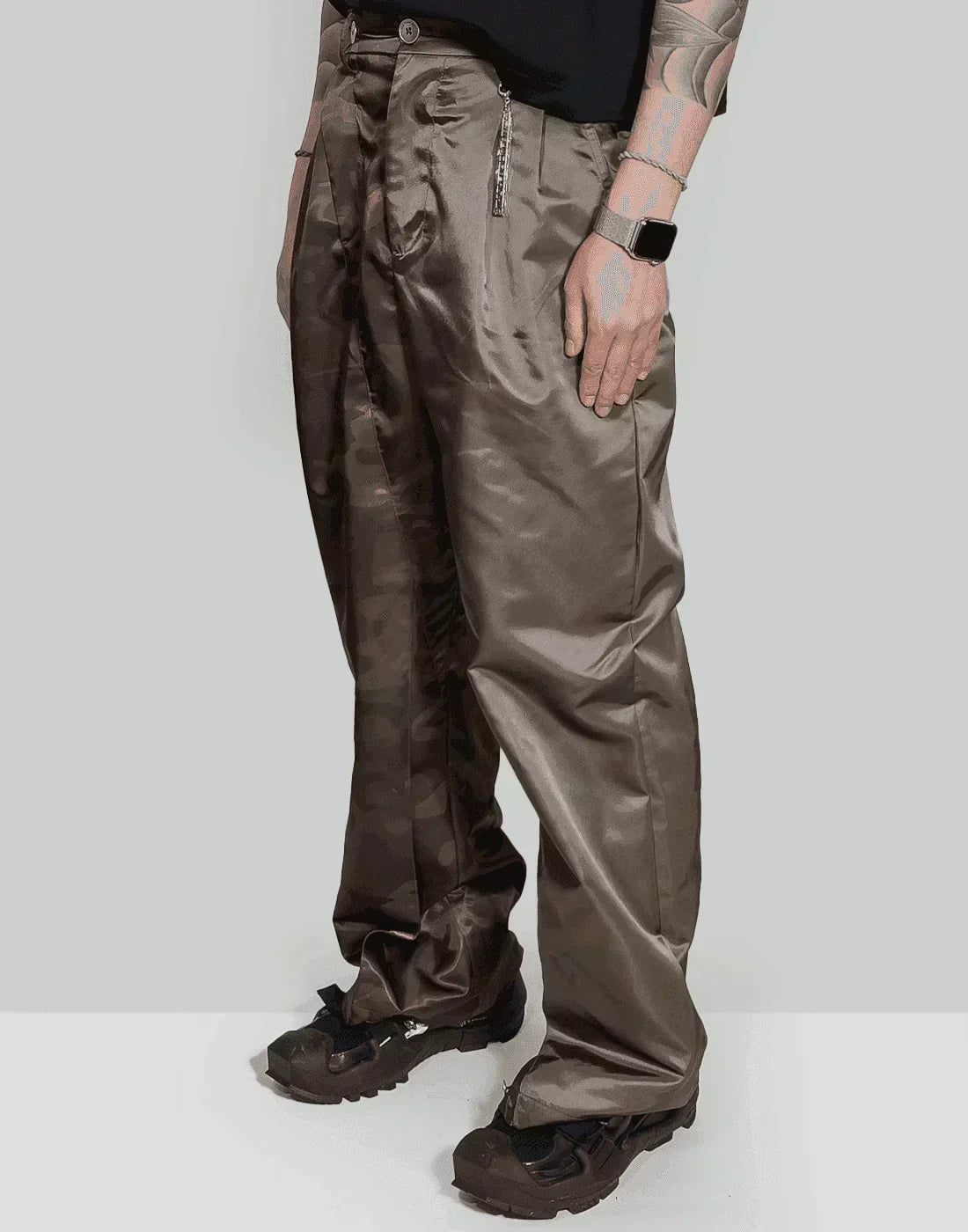 FENG CHEN WANG - CAMOUFLAGE PANELLED TROUSERS - 082plus