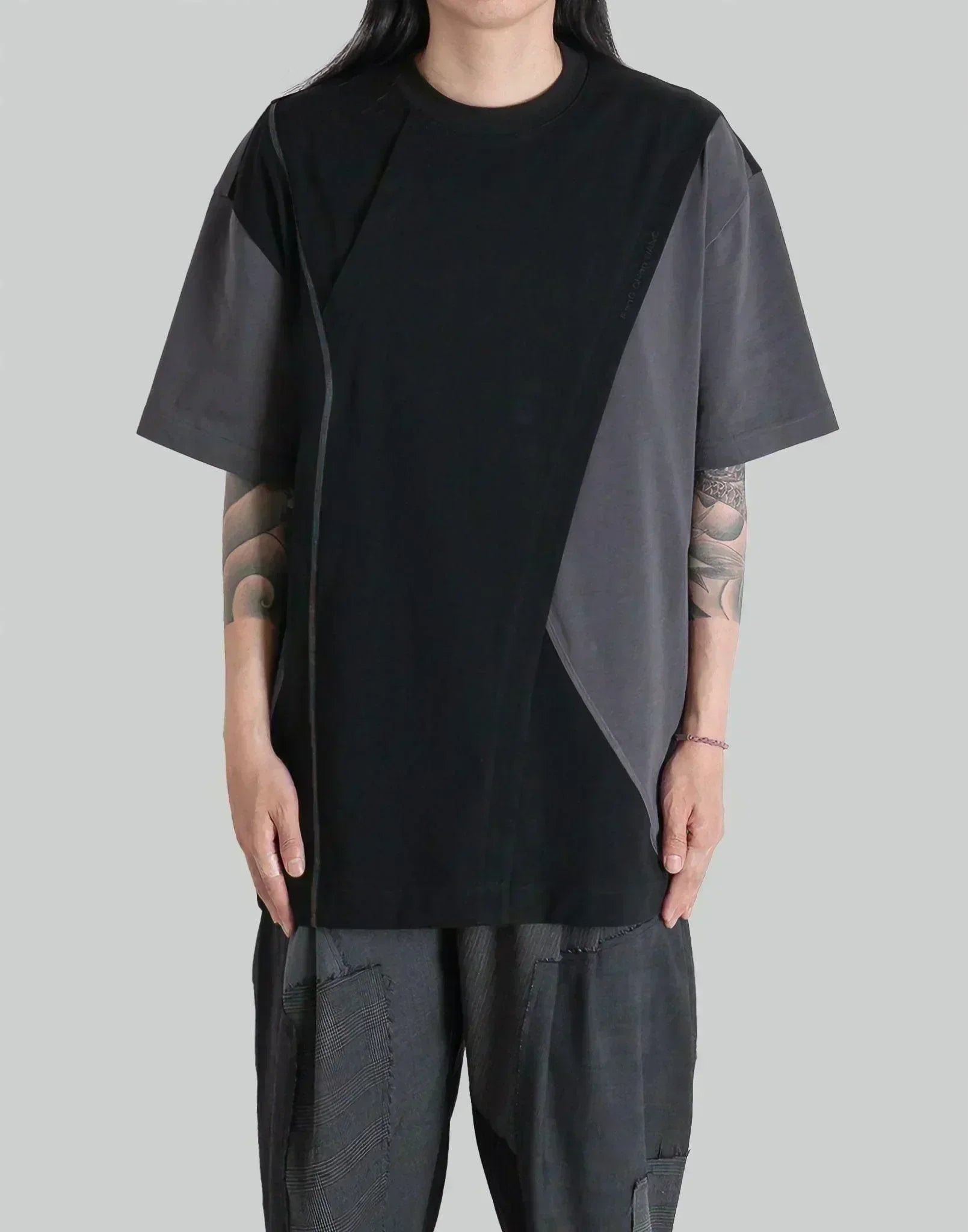 FENG CHEN WANG - STITCHING DECONSTRUCTED T-SHIRT - 082plus