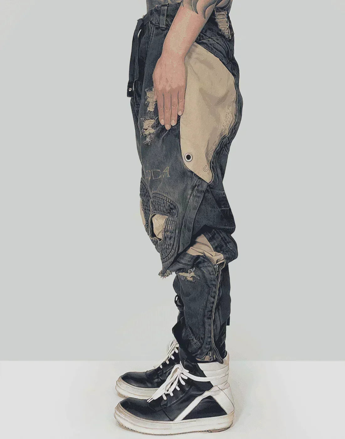 HAMCUS - EX-SODA / MPG GEO PANEL JEANS - 082plus