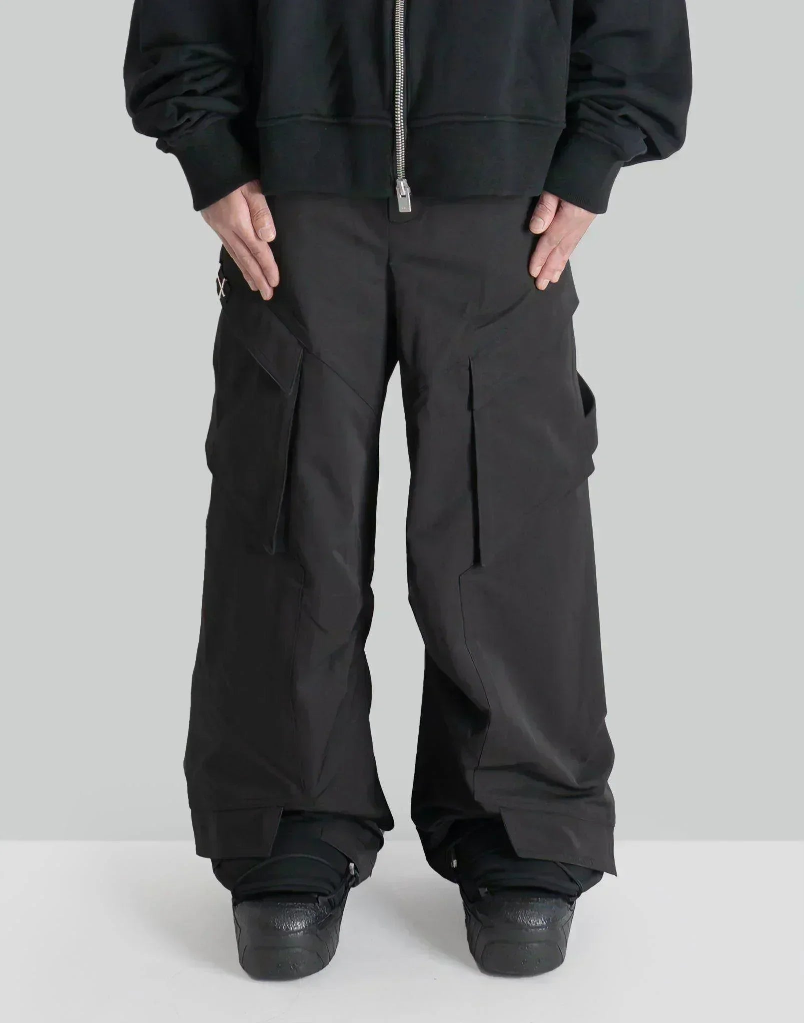HELIOT EMIL - CELLULAE CARGO TROUSERS - 082plus