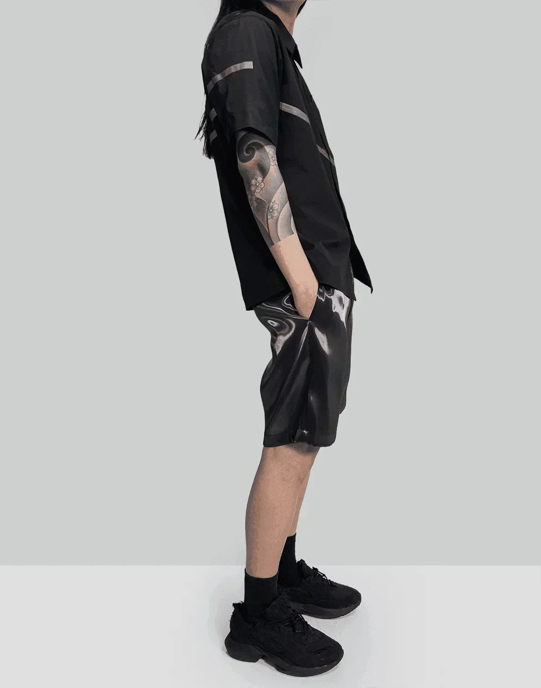 HELIOT EMIL - LIQUID METAL SHORTS - 082plus