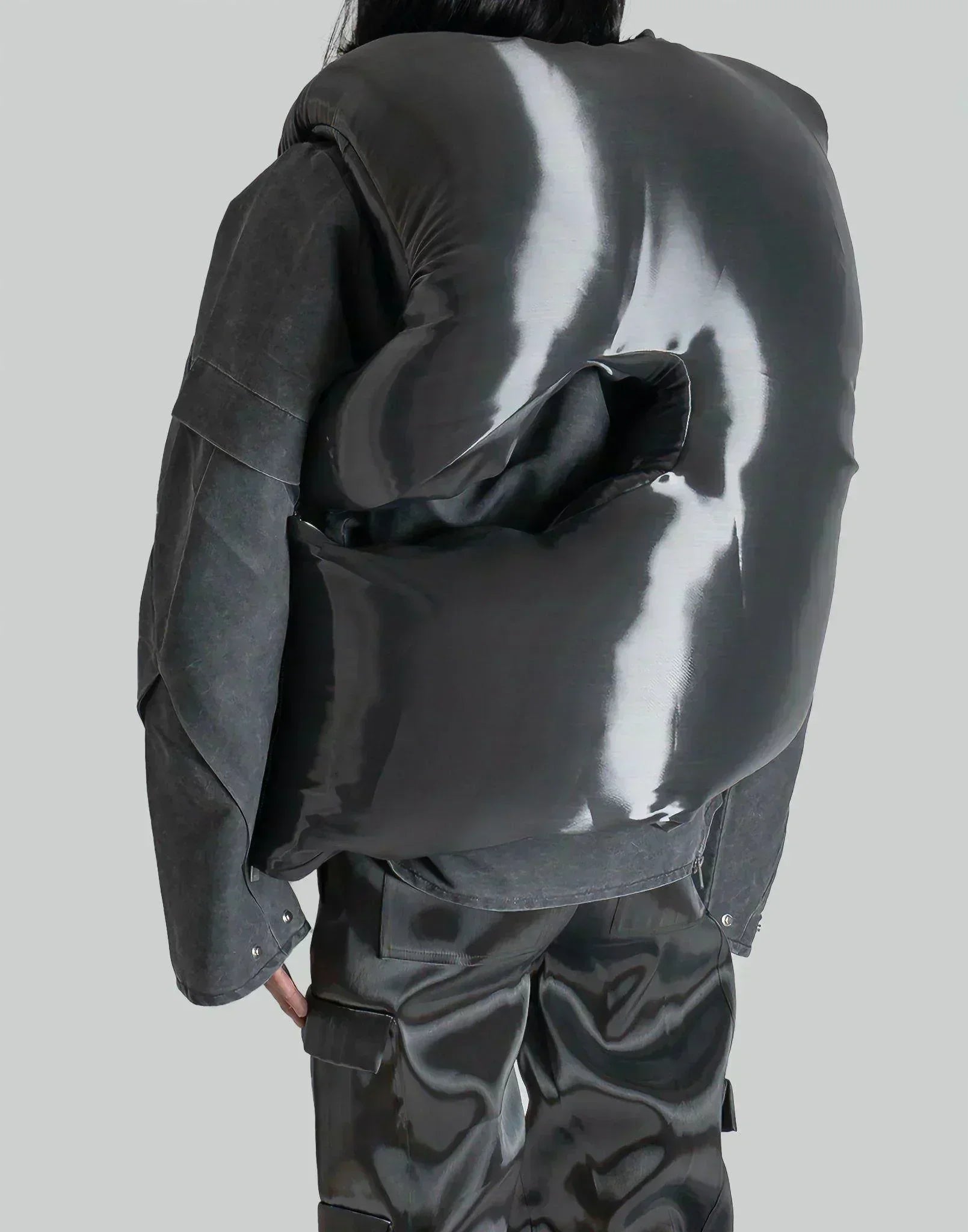HELIOT EMIL - LIQUID METAL VEST - 082plus