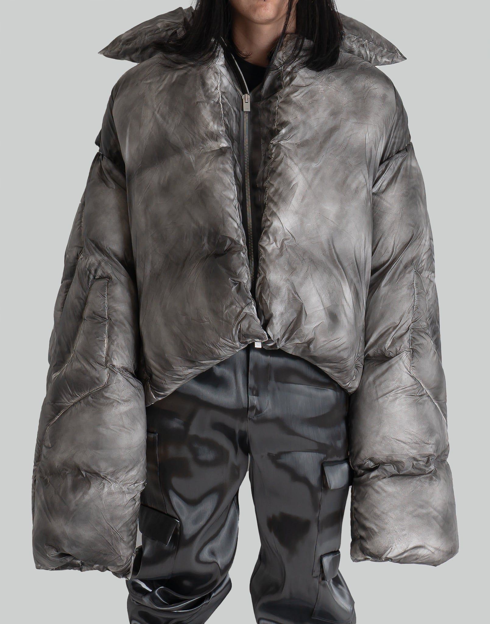 SCULPTURAL DOWN JACKET