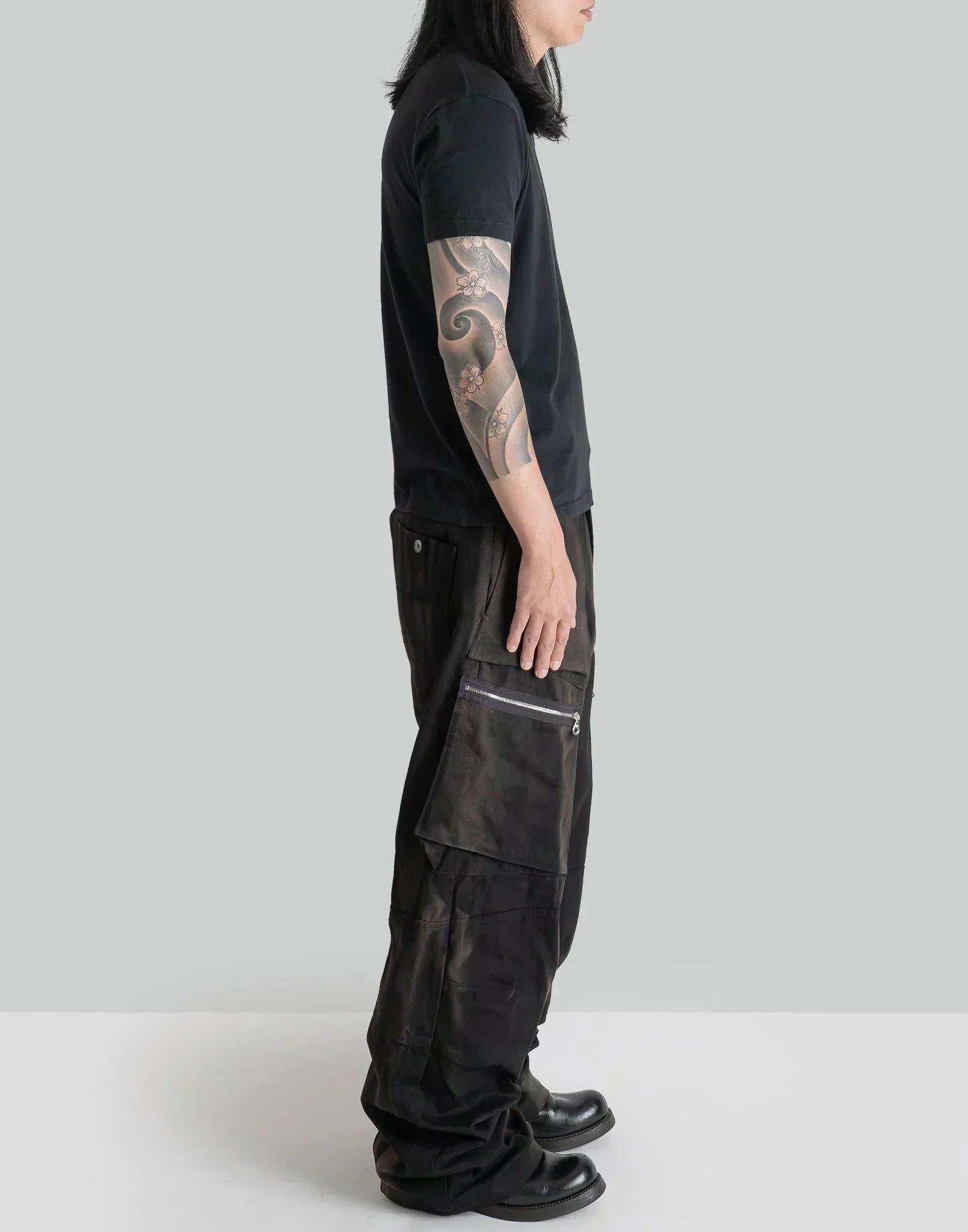 JiyongKim - SUN-BLEACHED MULTI POCKET TROUSERS - 082plus