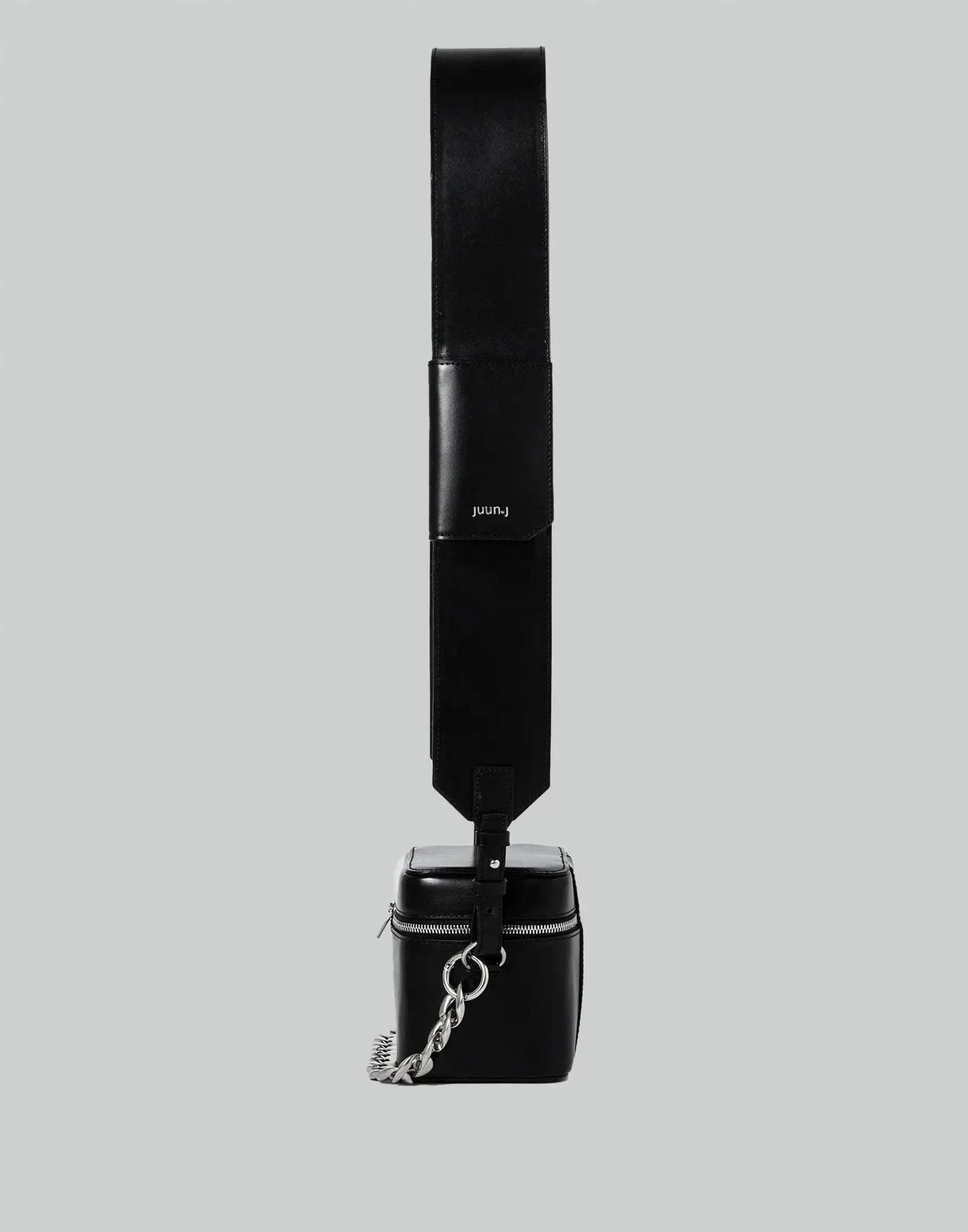 Juun.J - Chain Point Square Bag - 082plus