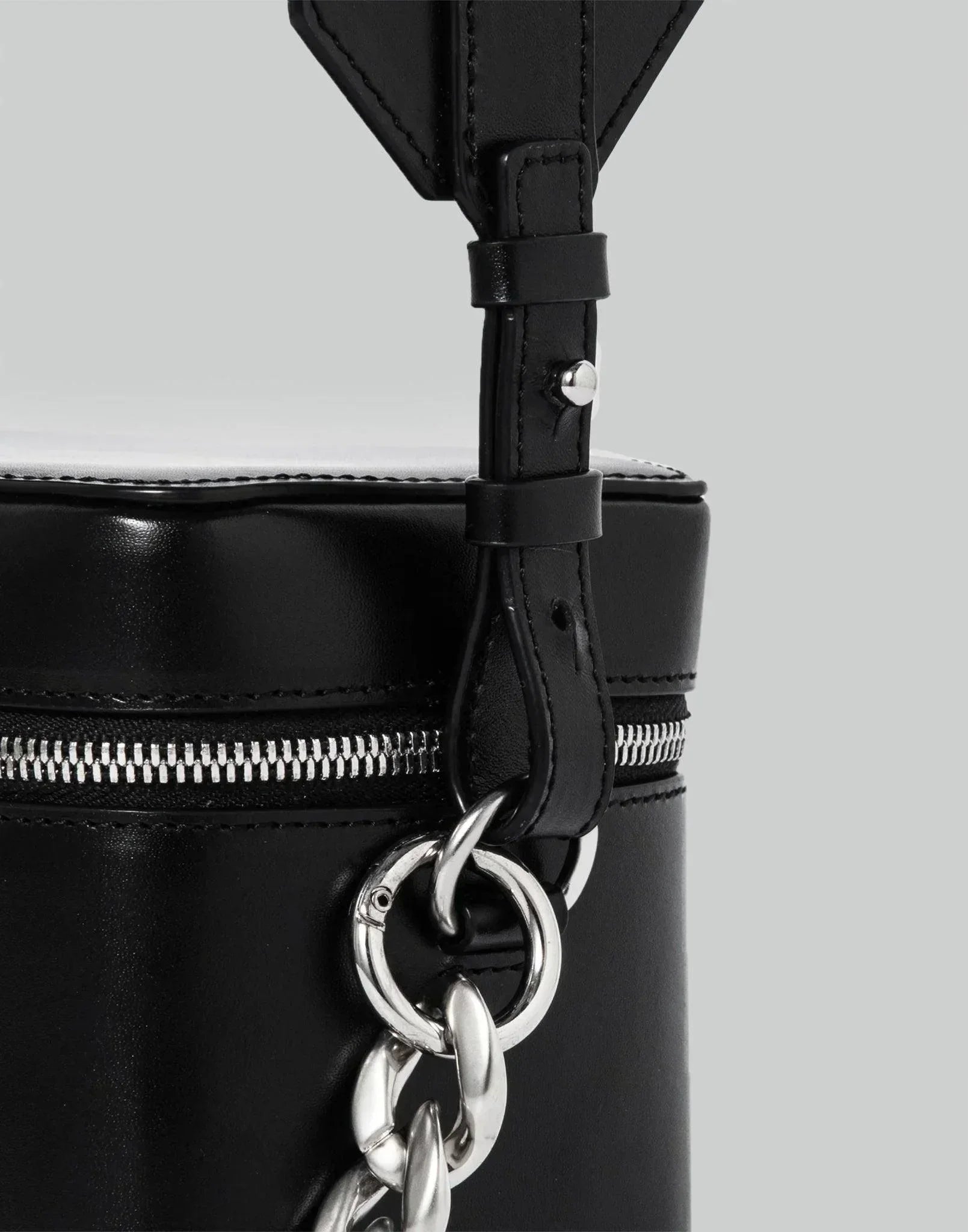 Juun.J - Chain Point Square Bag - 082plus