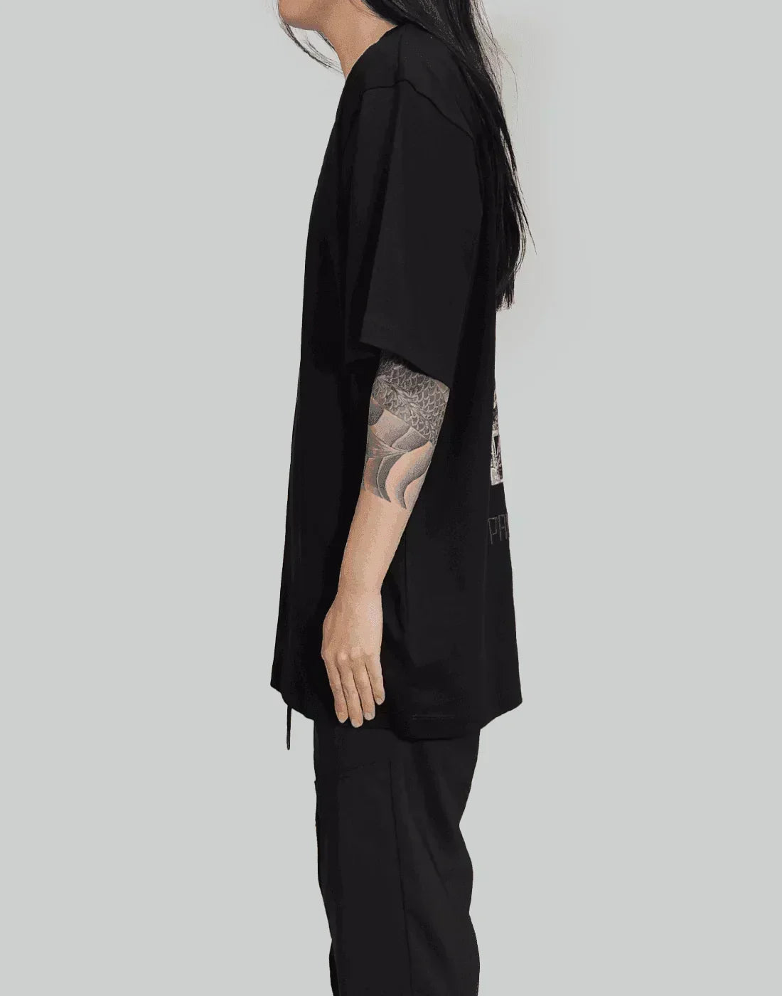 Juun.J - Graphic Loose Fit Half Sleeve T-Shirt - 082plus