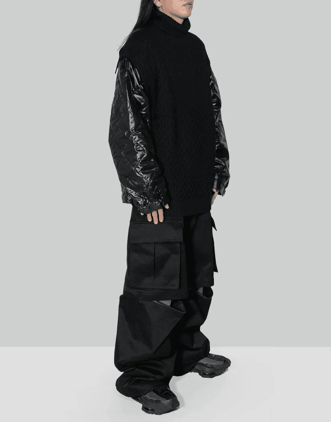 Juun.J - Quilting Paneled Turtle Neck Sweater - 082plus