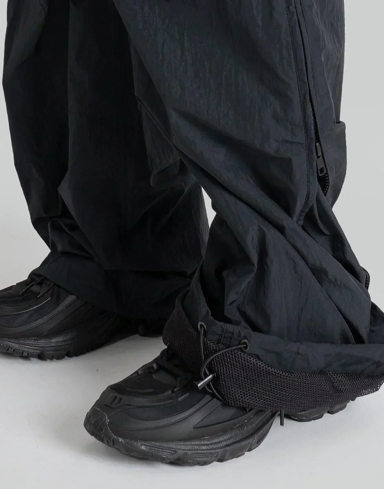 Juun.J - Side Zipper Open Nylon Trainer Pants - 082plus