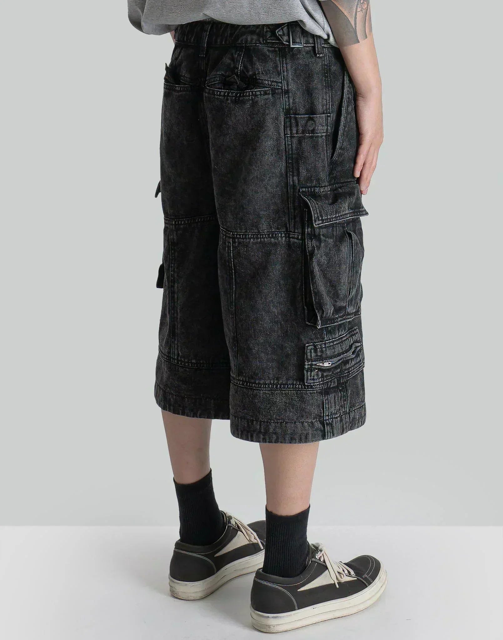 Juun.J - Washed Denim Wide Cargo Shorts - 082plus