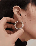 KIMHĒKIM - LOGO HOOP EARRINGS - 082plus