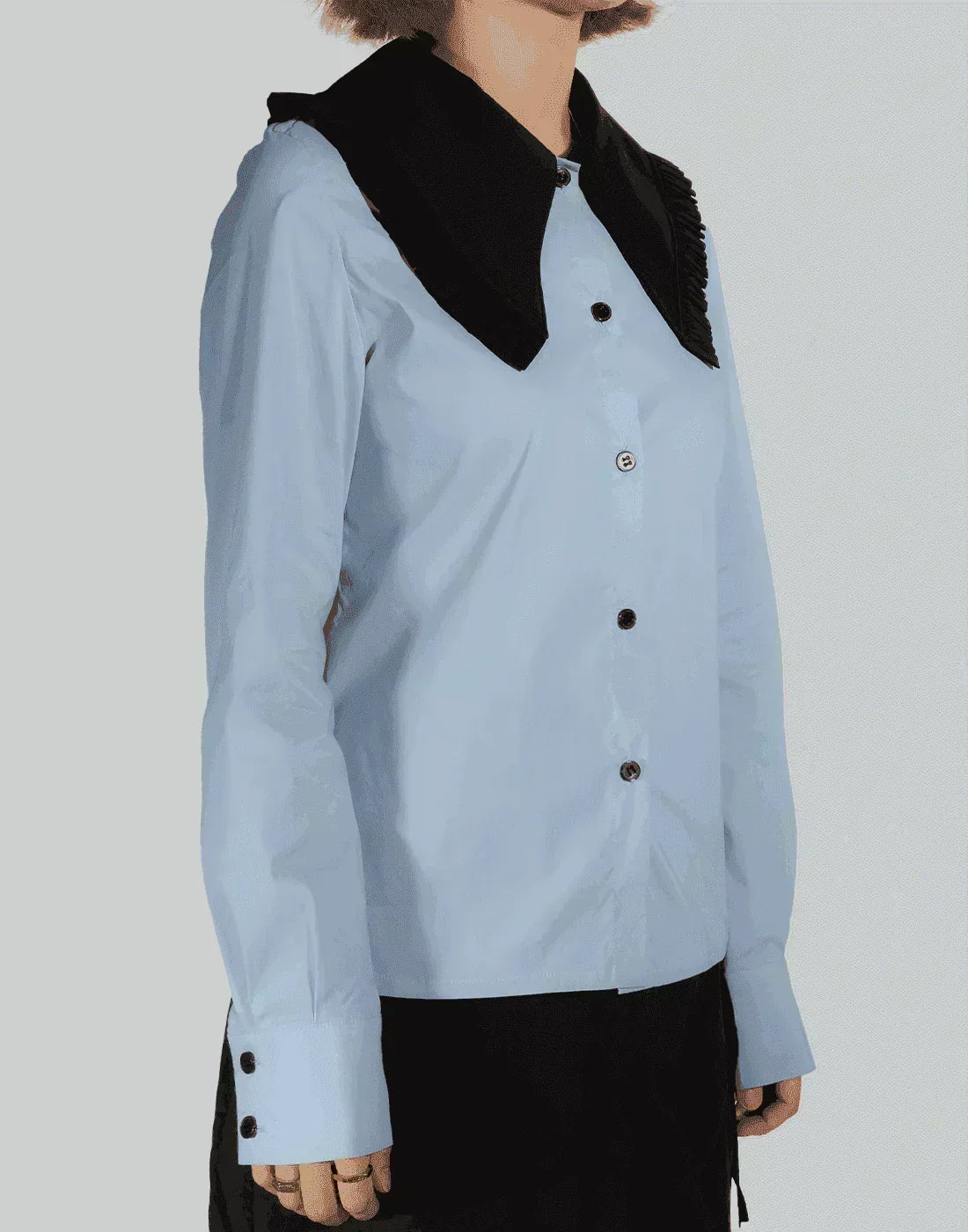 MINJU KIM - BIG RUFFLE COLLAR BLOUSE - 082plus