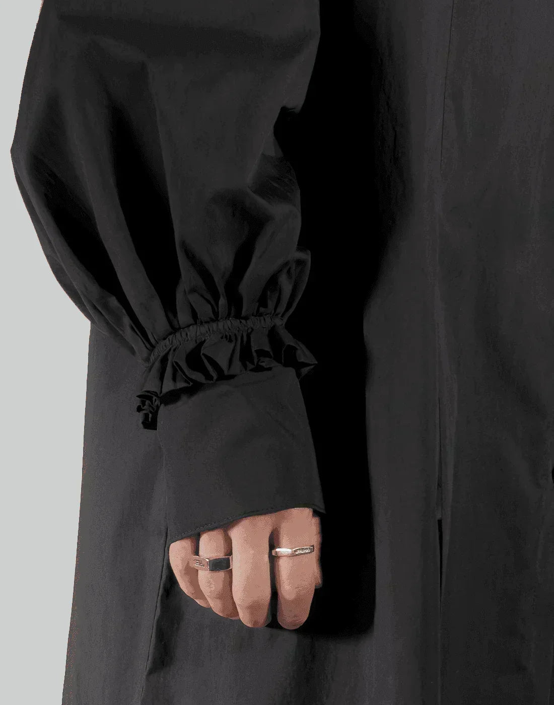 MINJU KIM - CUTTING COLLAR BLOUSE - 082plus