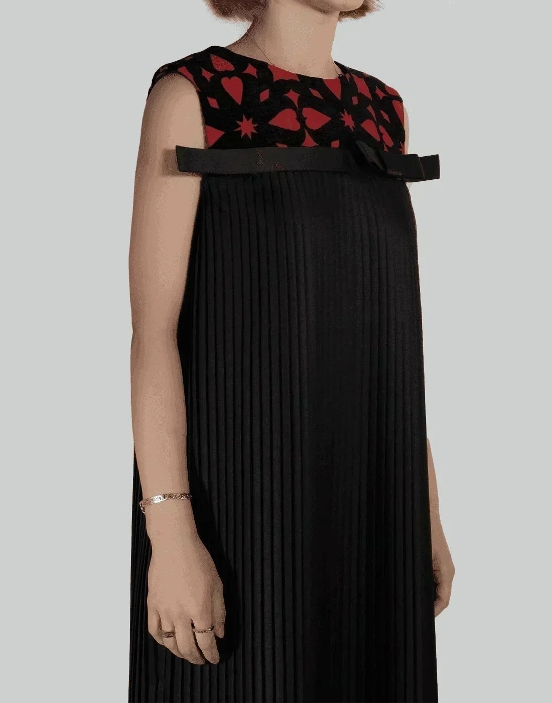 MINJU KIM - RIBBON BELT PLEATS DRESS - 082plus