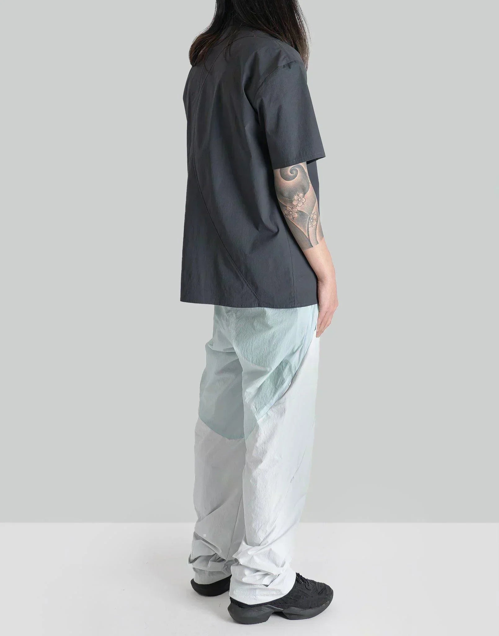 POST ARCHIVE FACTION - 6.0 SHIRT CENTER - 082plus
