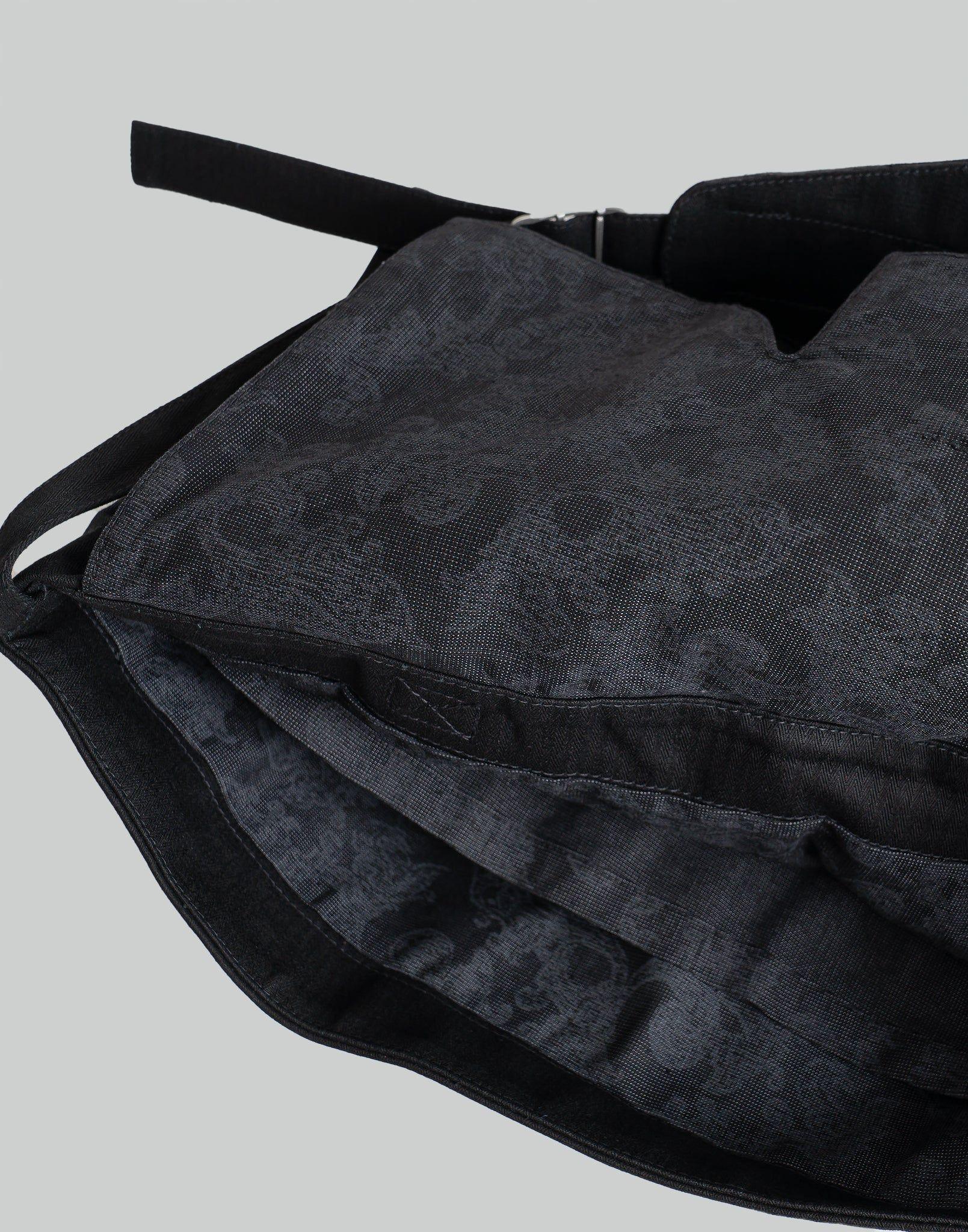 professor.E - Shoulder bag - 082plus