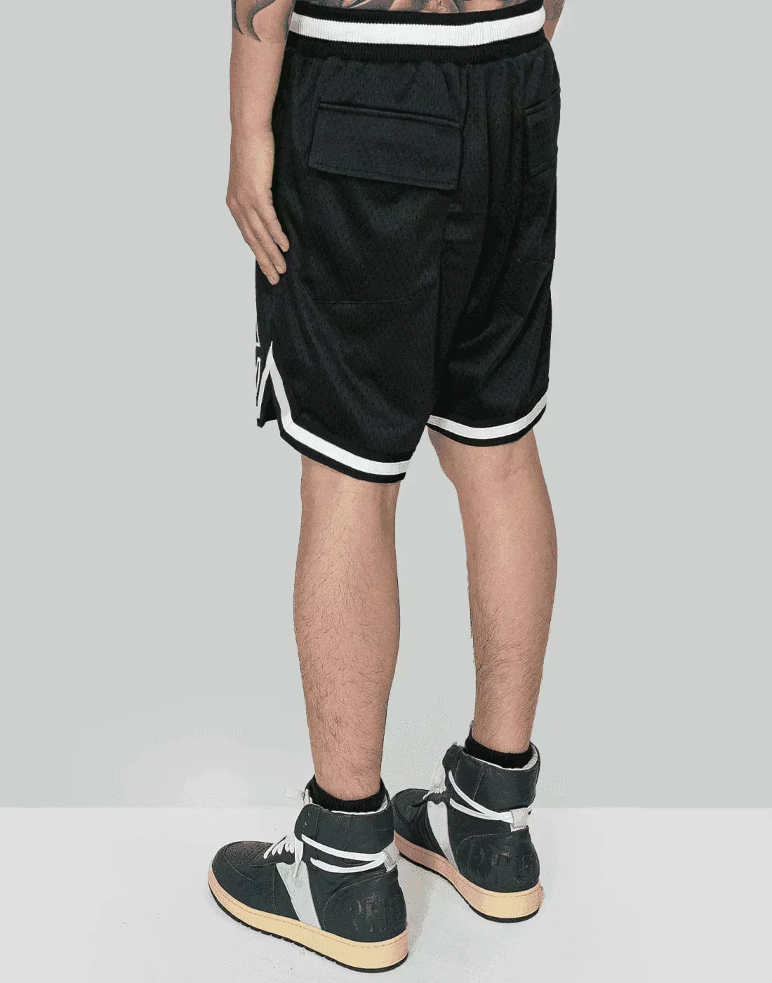 Rhude - COURT LOGO SHORT - 082plus