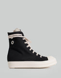 SNEAKS