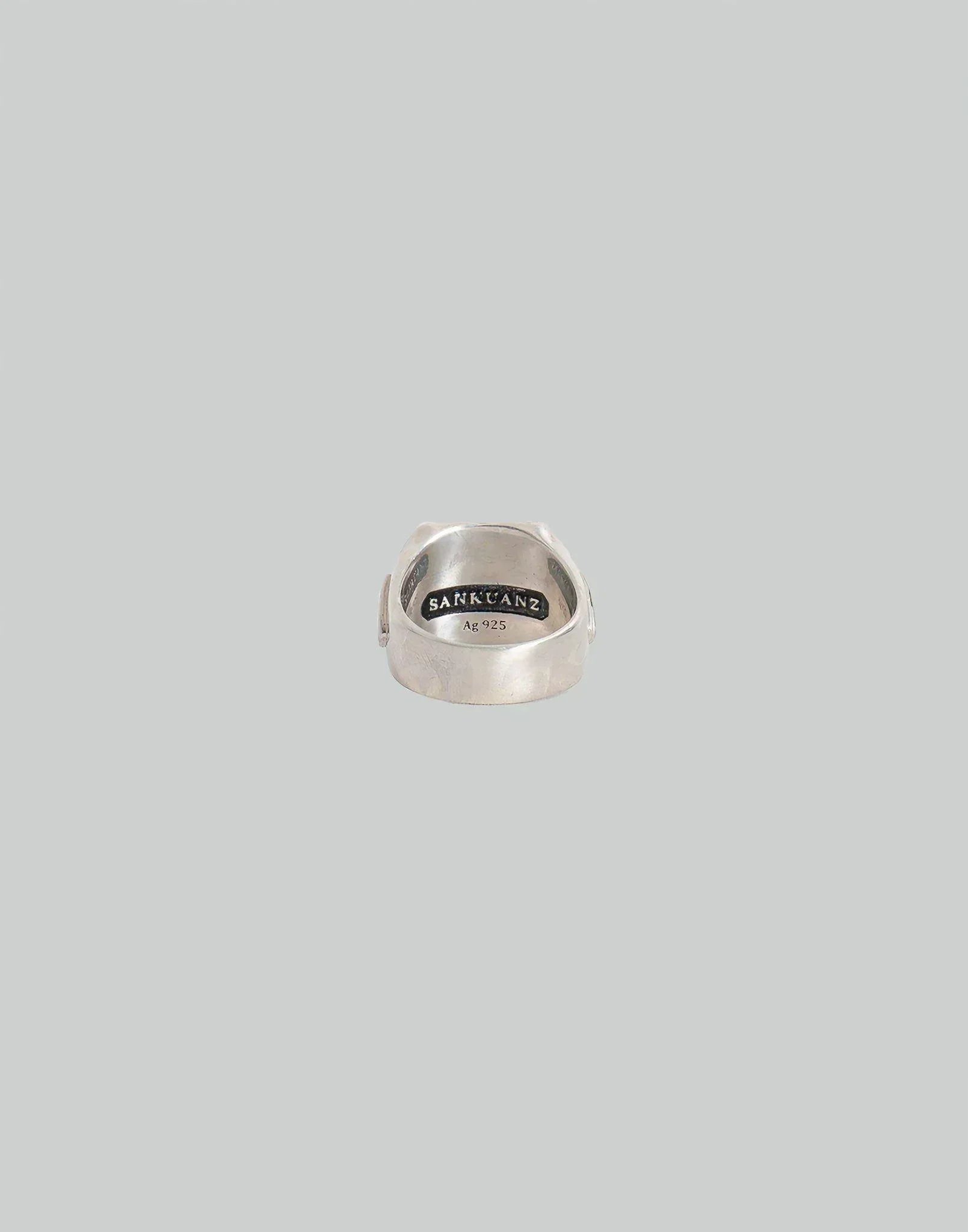 SANKUANZ - LINE PATTERN SQUARE TOP RING - 082plus