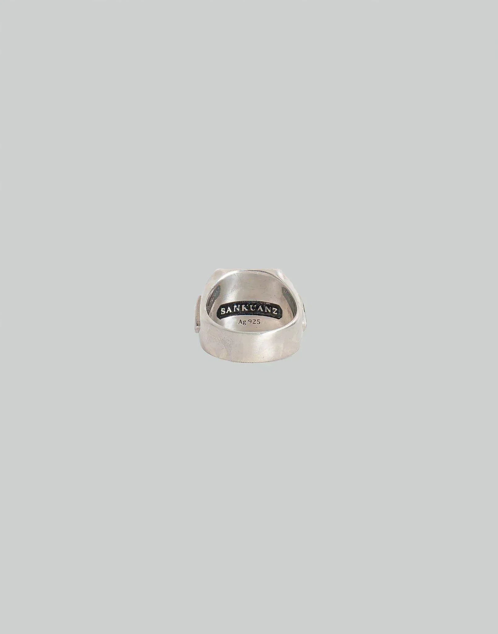 SANKUANZ - LINE PATTERN SQUARE TOP RING - 082plus