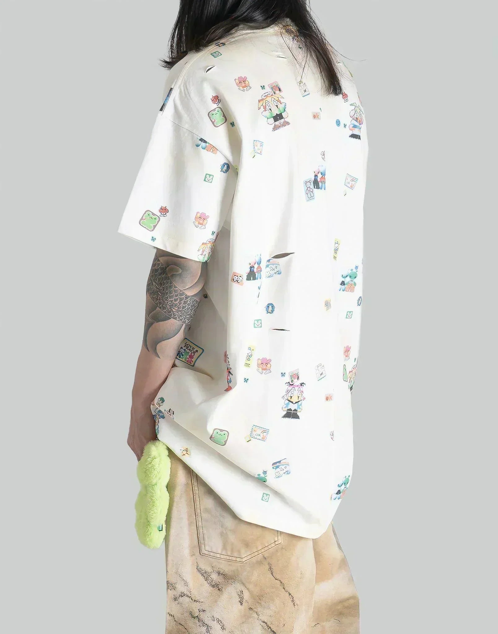 SANKUANZ - OVERSIZE STICKERS GRAFFITI PRINT T-SHIRT - 082plus