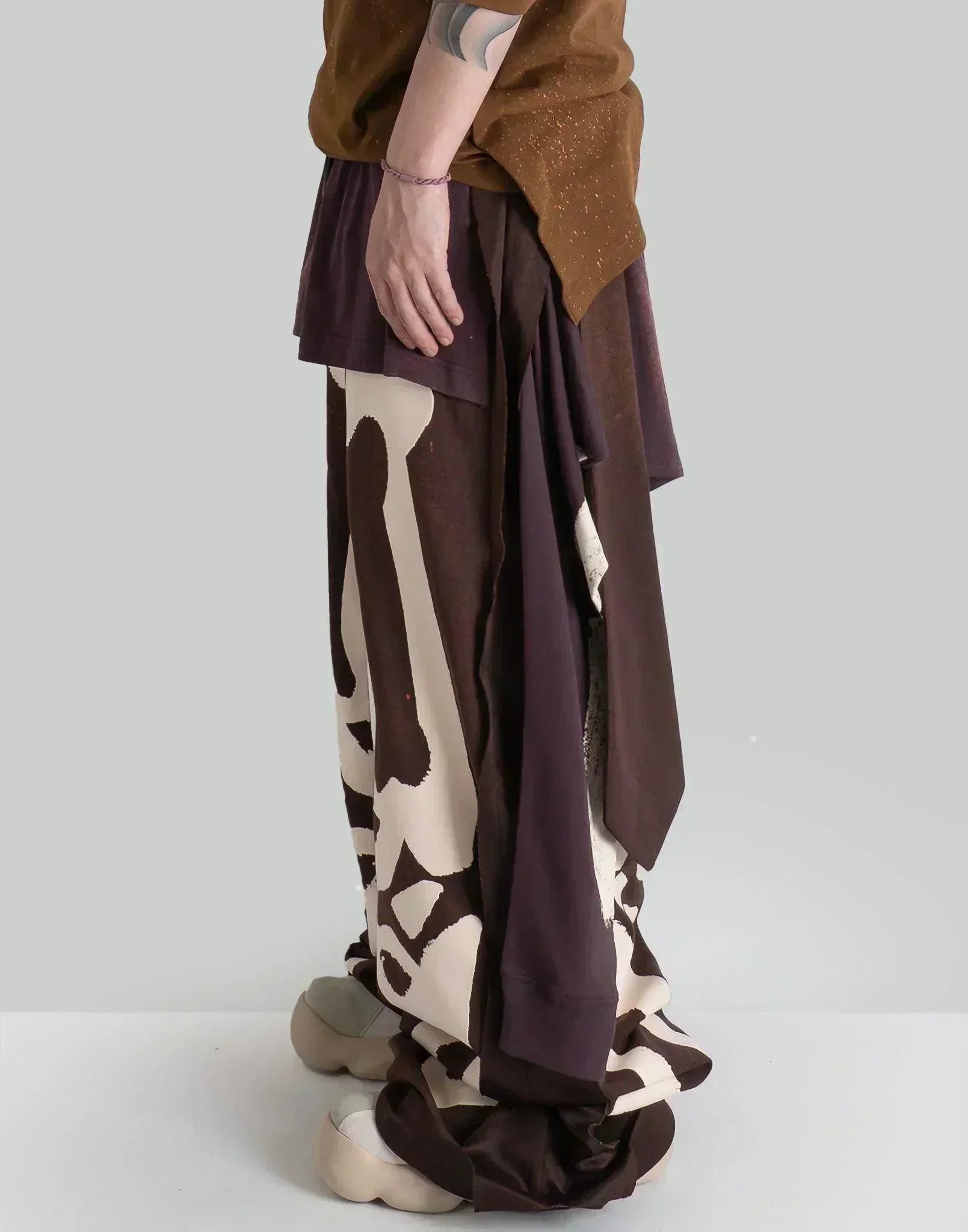 SANKUANZ - Skeleton Print Deconstructed Sweatpants - 082plus