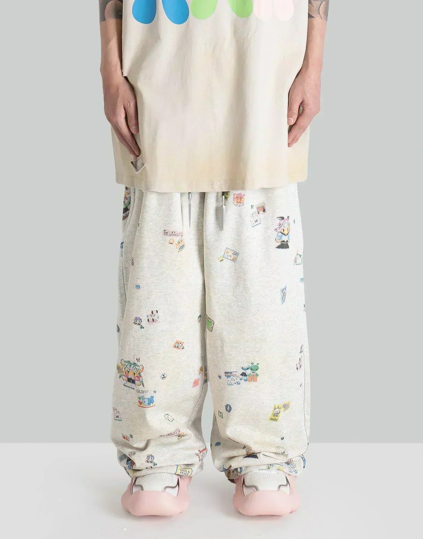 SANKUANZ - STICKERS GRAFFITI PRINT WAISTBAND BAGGY SWEATPANTS - 082plus