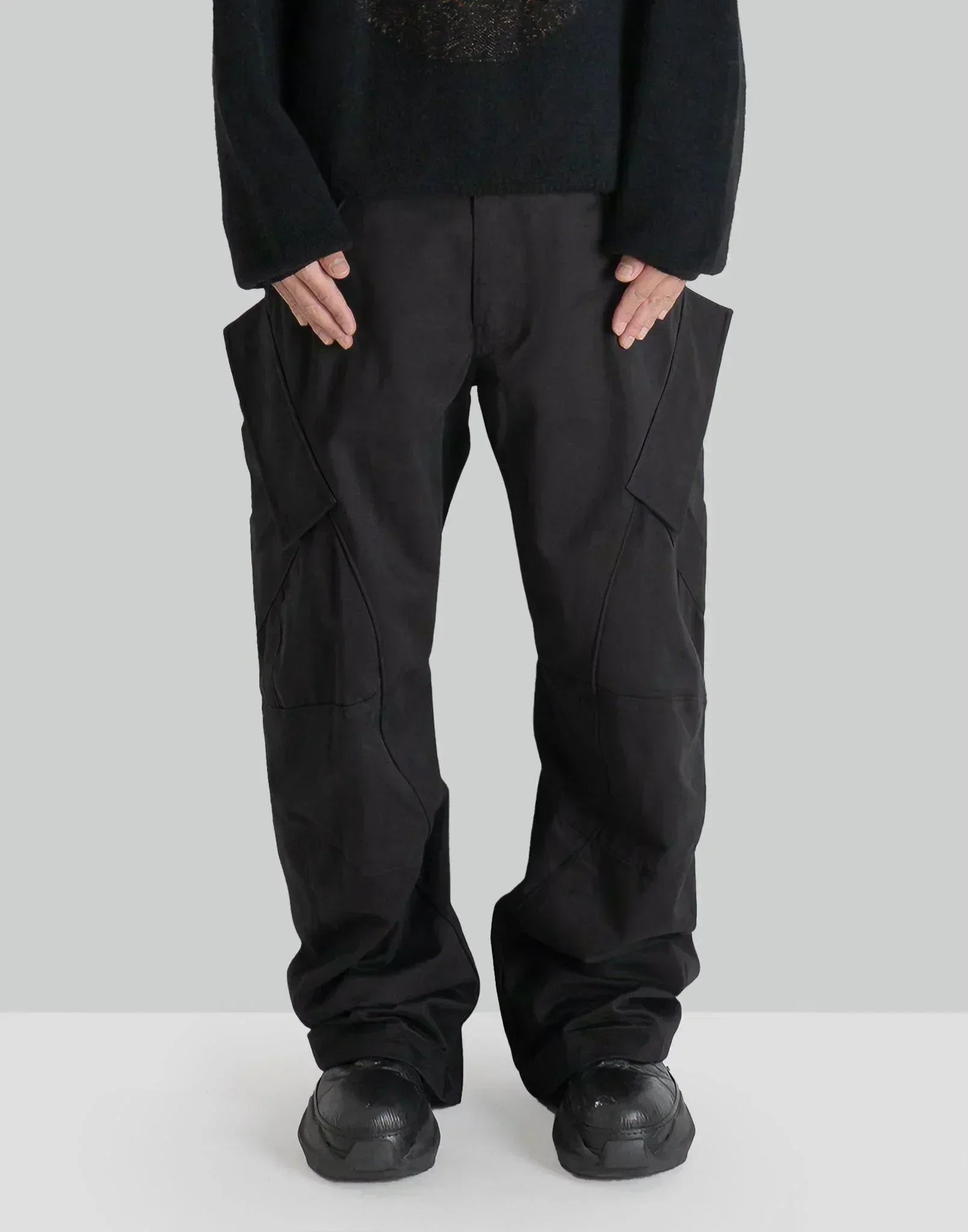 JiyongKim - x Alpha Industries CURVED MULTI POCKET TROUSERS - 082plus