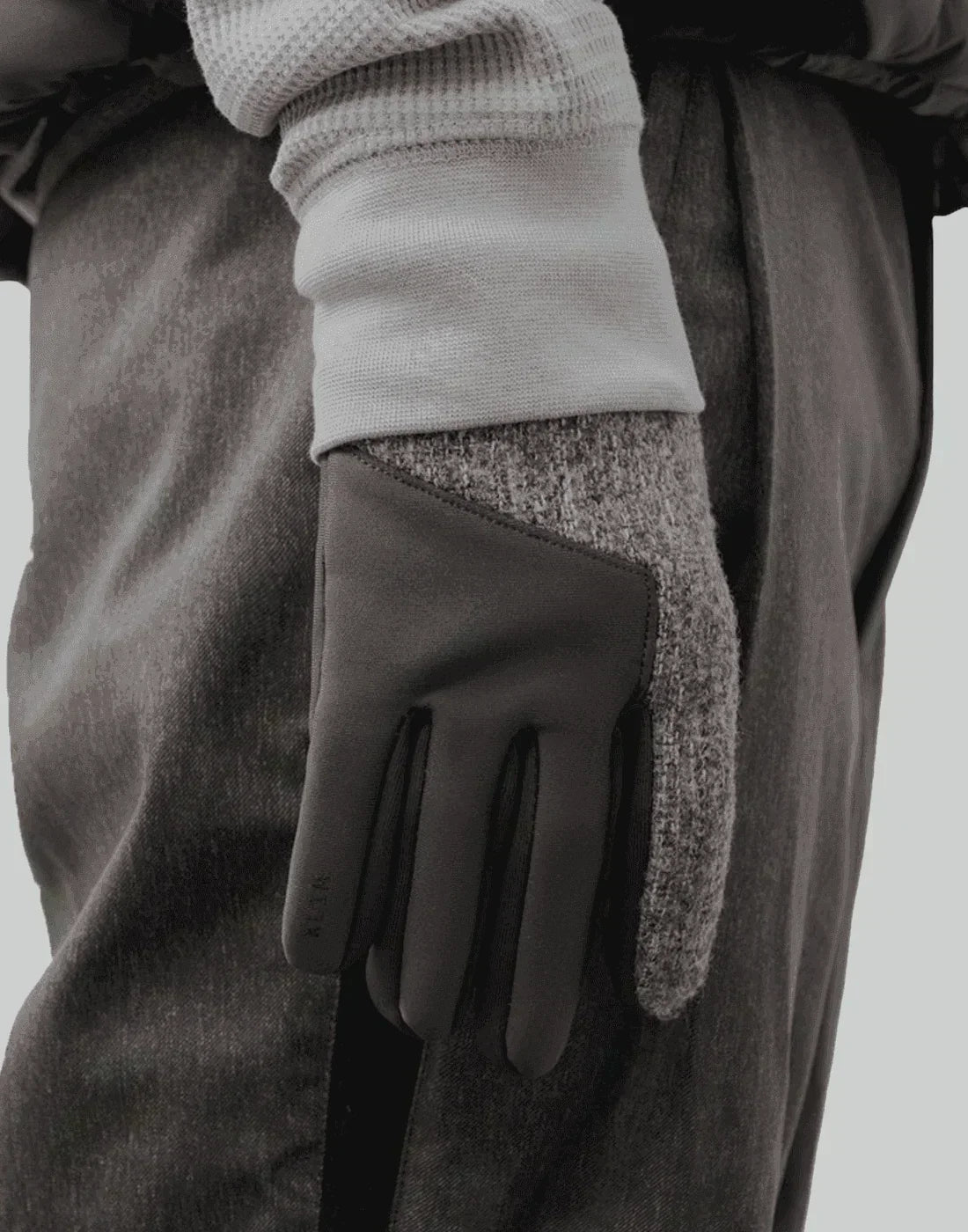 XLIM - SYNOPSIS.4 GLOVES - 082plus