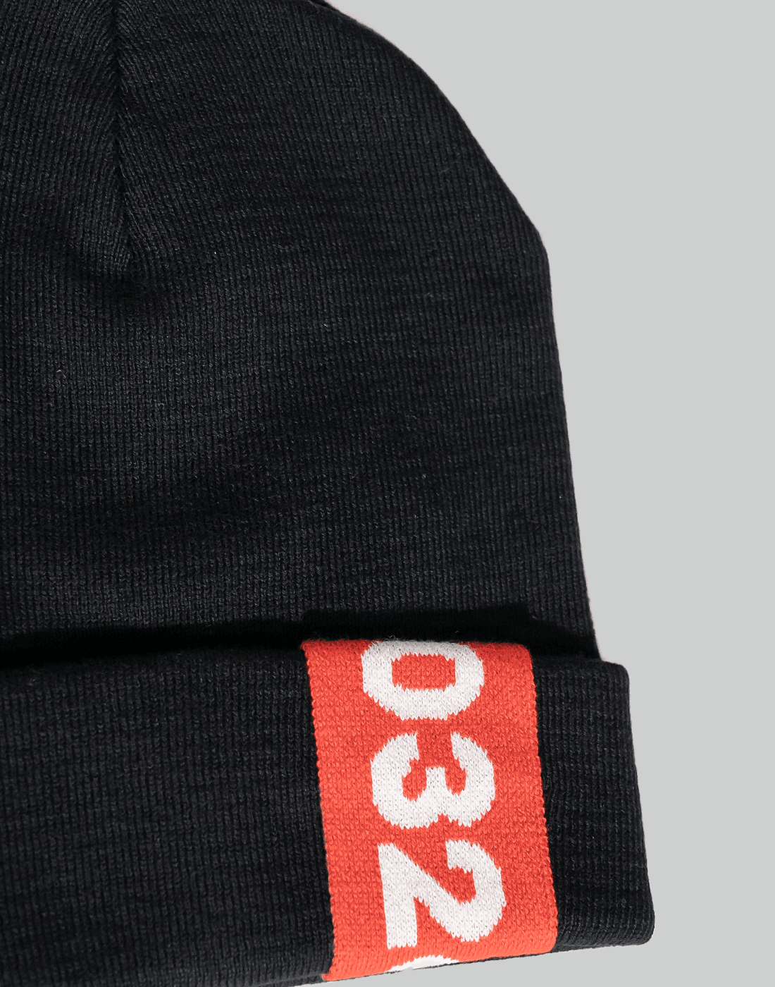 032c TAPE BEANIE – 082plus