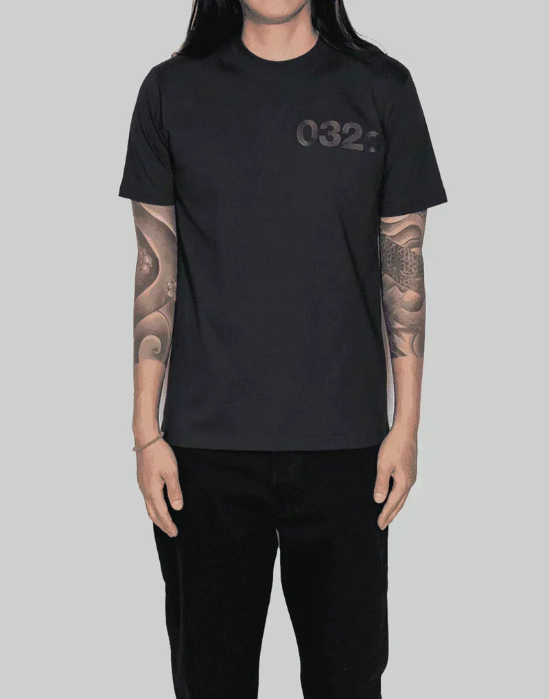 032C - CLASSIC LOGO TEE - 082plus