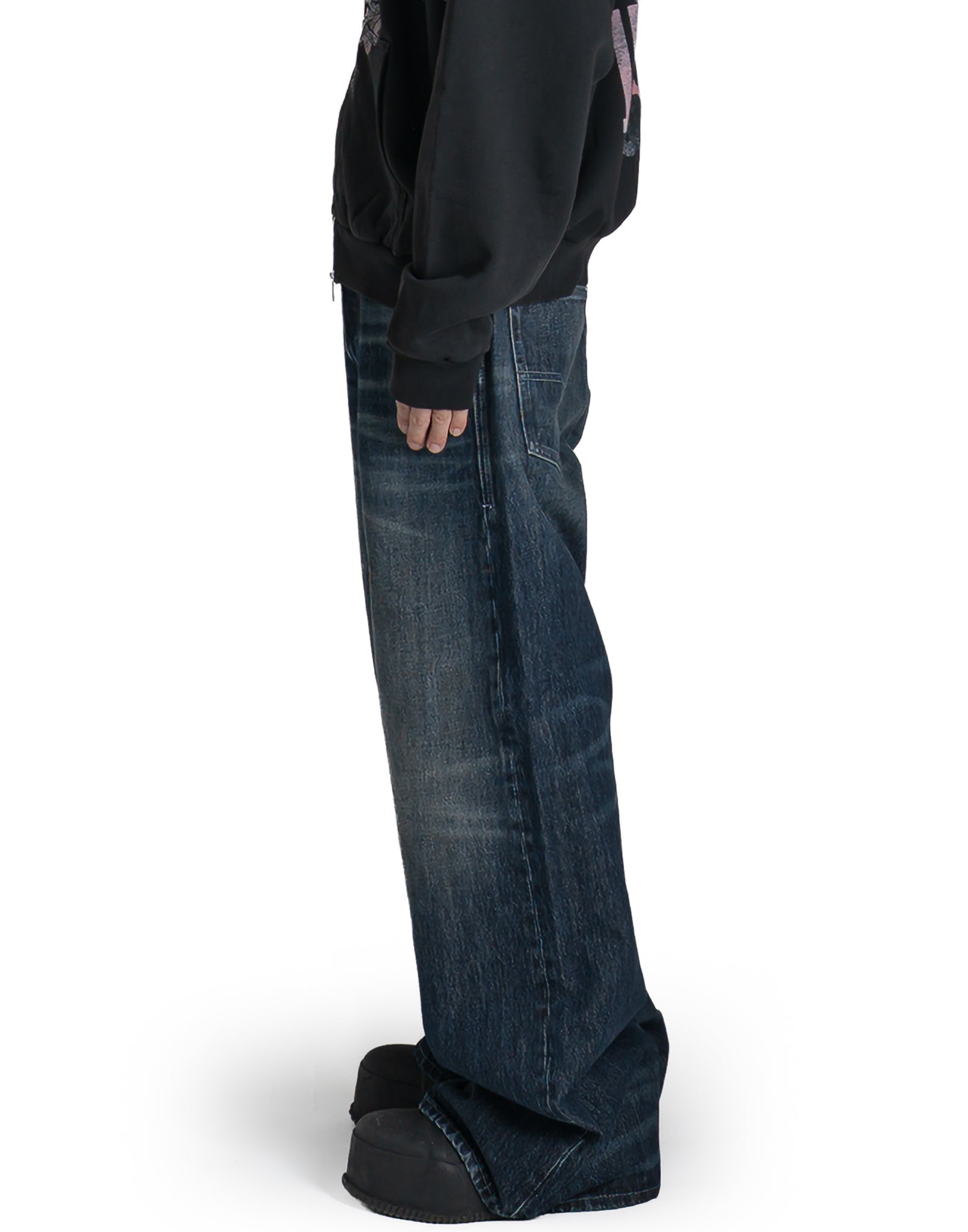 [Runway] 1996 D-SIRE-FSJ