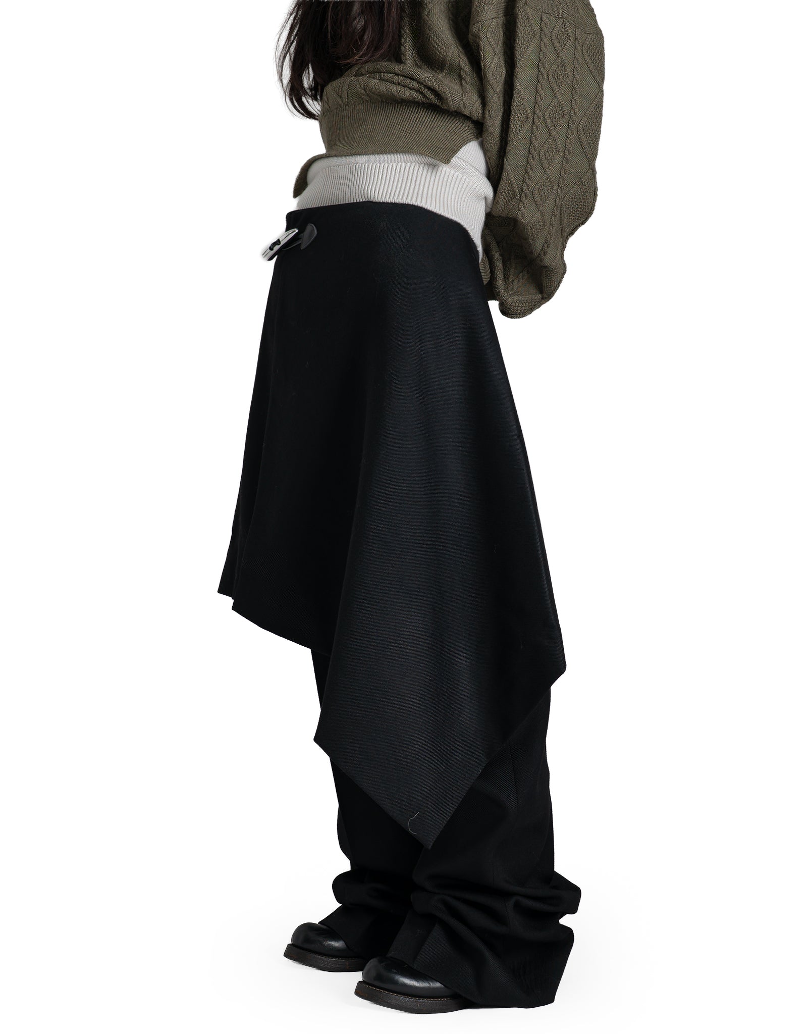 ASYMETRICAL SKIRT