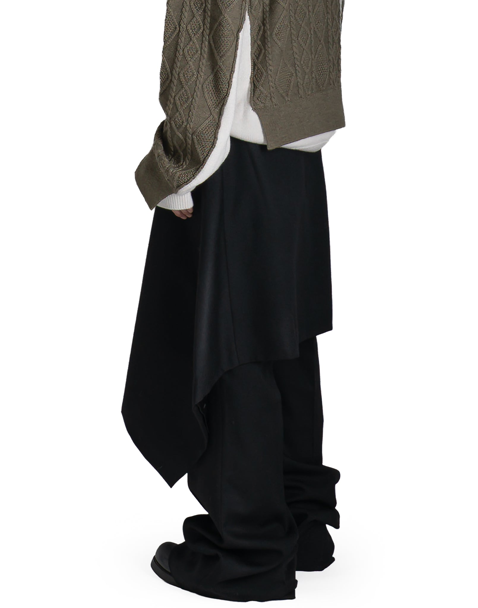 ASYMETRICAL SKIRT