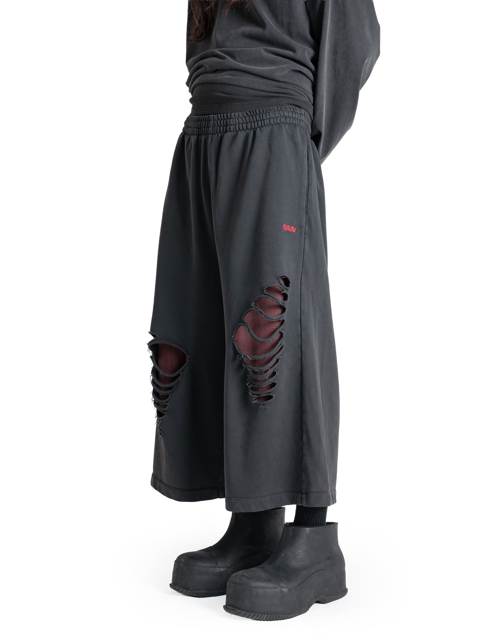 AVAVAV - AV-LOGO CUT-OUT SWEATPANT - 082plus