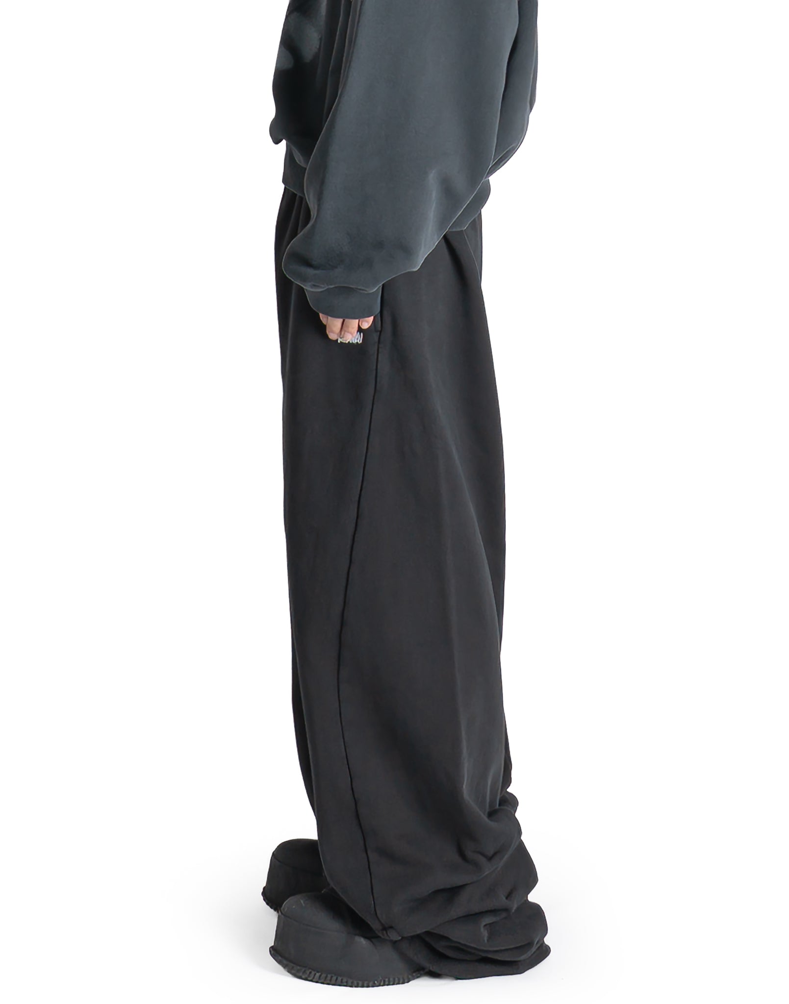 AVAVAV - AV-LOGO SHARPEI SWEATPANT - 082plus