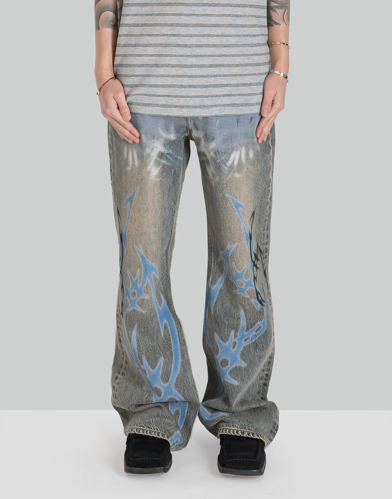 GRAPHIC PRINT UNISEX WASHED JEANS
