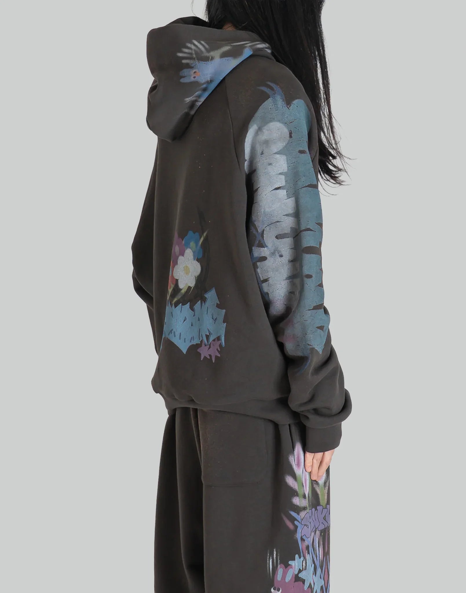 SANKUANZ GRAPHIC PRINT UNISEX HOODIE - Dark Brown – 082plus
