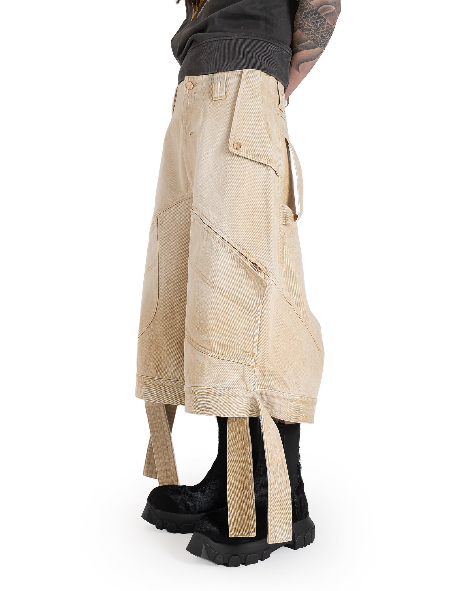 BECKHAM CARGO DENIM SHORTS