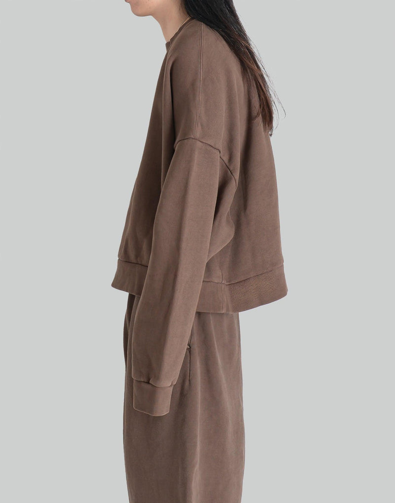 entire studios - BOX CREW - 082plus