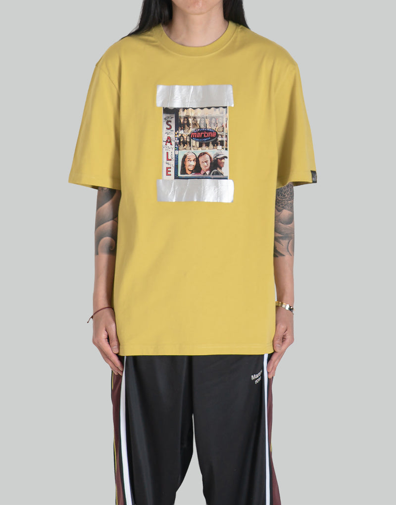 CLASSIC T-SHIRT